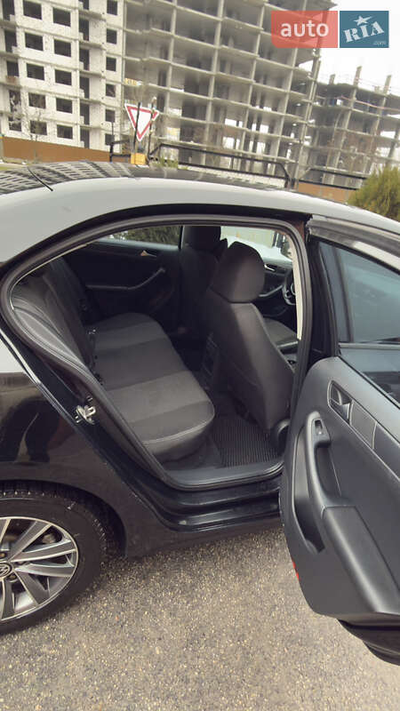 Седан Volkswagen Jetta 2015 в Кам'янському