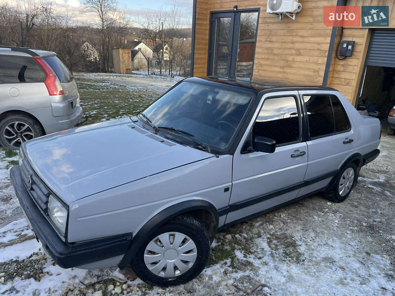 Седан Volkswagen Jetta 1988 в Трускавце