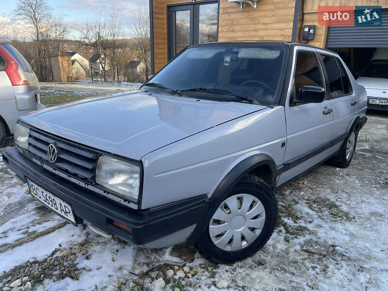 Седан Volkswagen Jetta 1988 в Трускавце