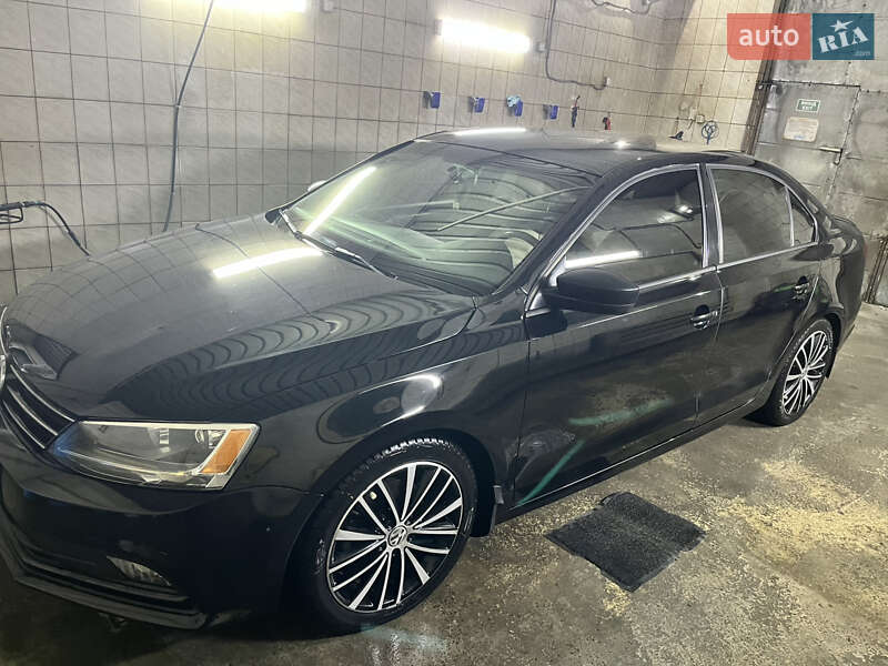 Седан Volkswagen Jetta 2016 в Борисполі