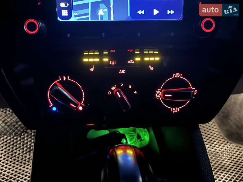 Седан Volkswagen Jetta 2016 в Борисполі