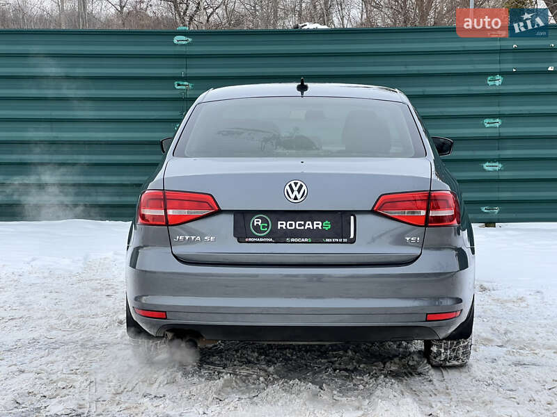 Седан Volkswagen Jetta 2015 в Києві фото 14 Седан Volkswagen Jetta 2015 в Києві