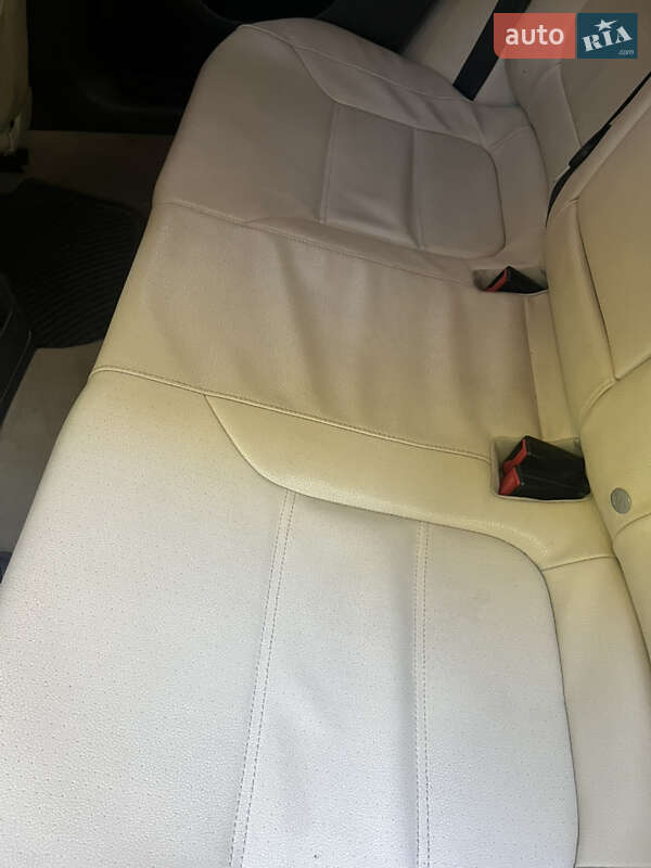 Седан Volkswagen Jetta 2012 в Києві фото 8 Седан Volkswagen Jetta 2012 в Києві