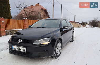 Седан Volkswagen Jetta 2012 в Луцьку
