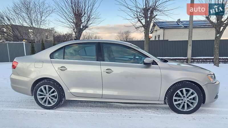 Седан Volkswagen Jetta 2013 в Каменском фото 7 Седан Volkswagen Jetta 2013 в Каменском