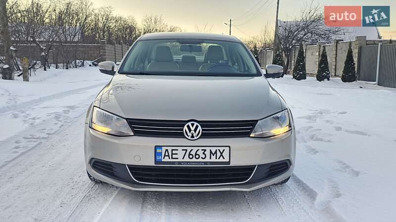 Седан Volkswagen Jetta 2013 в Каменском фото 15 Седан Volkswagen Jetta 2013 в Каменском