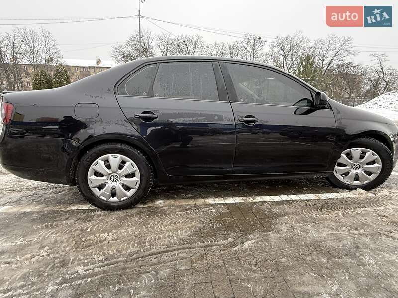 Седан Volkswagen Jetta 2006 в Ахтырке