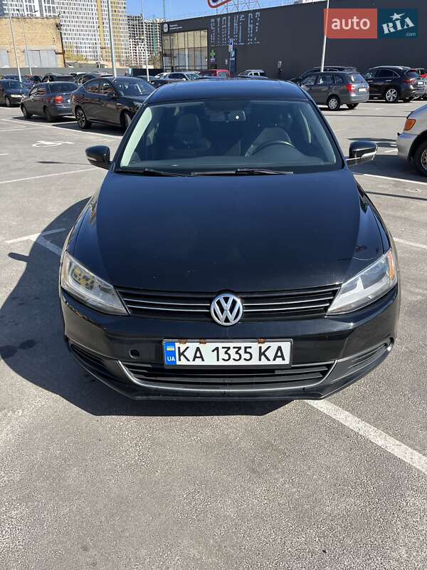 Volkswagen Jetta 2012
