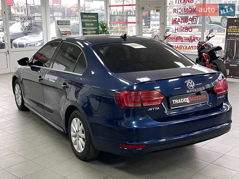 Седан Volkswagen Jetta 2013 в Киеве фото 9 Седан Volkswagen Jetta 2013 в Киеве