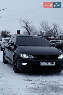 Седан Volkswagen Jetta 2016 в Павлограде