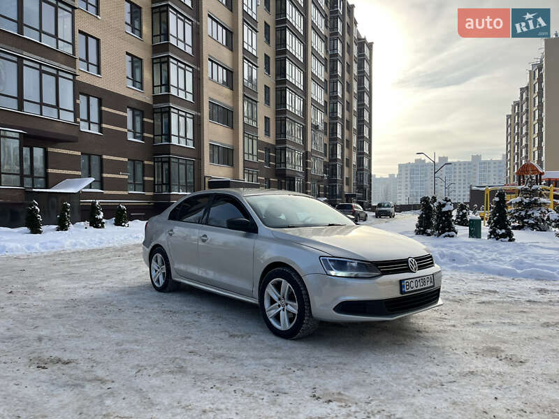 Volkswagen Jetta 2011