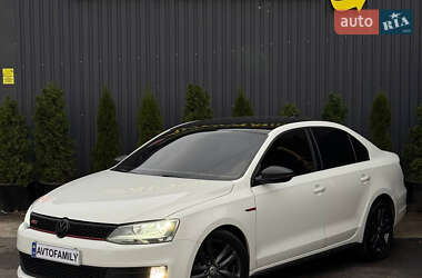 Седан Volkswagen Jetta 2012 в Днепре