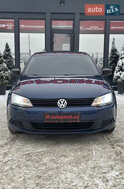 Седан Volkswagen Jetta 2013 в Белогородке