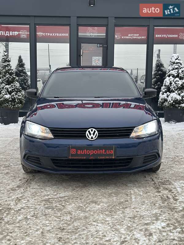 Volkswagen Jetta 2013
