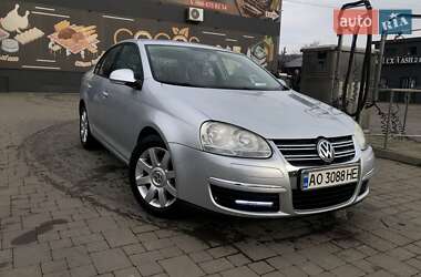 Седан Volkswagen Jetta 2008 в Перечине