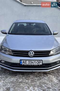 Седан Volkswagen Jetta 2016 в Киеве