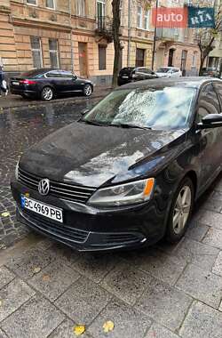 Седан Volkswagen Jetta 2014 в Сокале