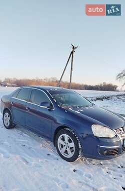 Седан Volkswagen Jetta 2006 в Полтаве