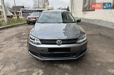 Седан Volkswagen Jetta 2014 в Житомире