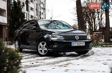 Седан Volkswagen Jetta 2016 в Ивано-Франковске
