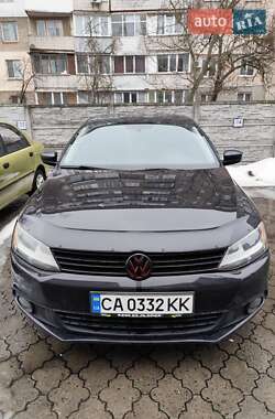 Седан Volkswagen Jetta 2014 в Черкасах