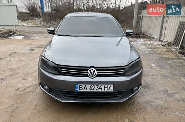 Седан Volkswagen Jetta 2012 в Кропивницком