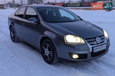 Седан Volkswagen Jetta 2008 в Бердичеве