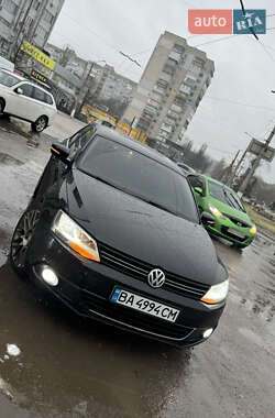 Седан Volkswagen Jetta 2014 в Кропивницком