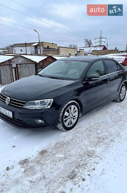 Седан Volkswagen Jetta 2016 в Киеве