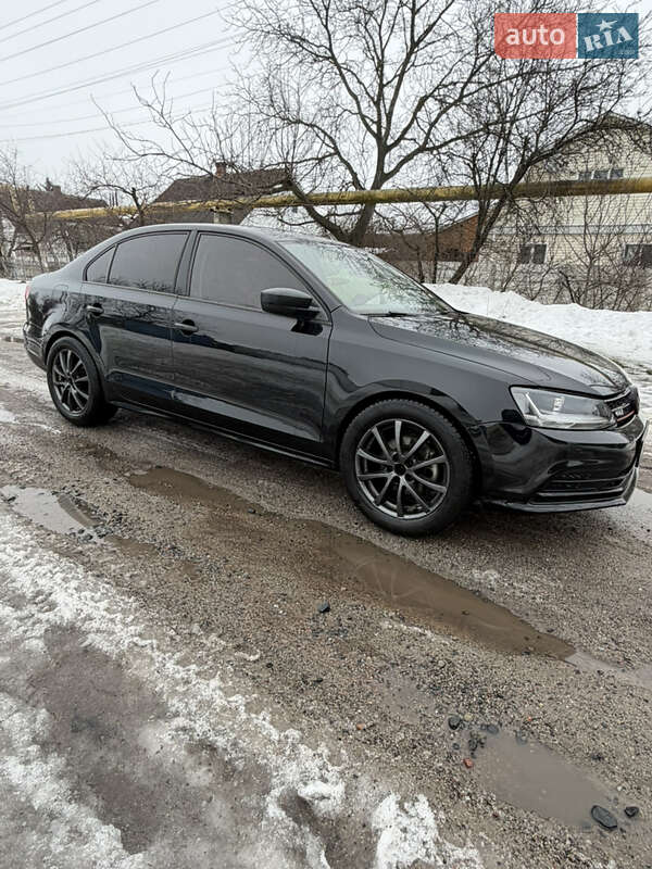 Volkswagen Jetta 2015