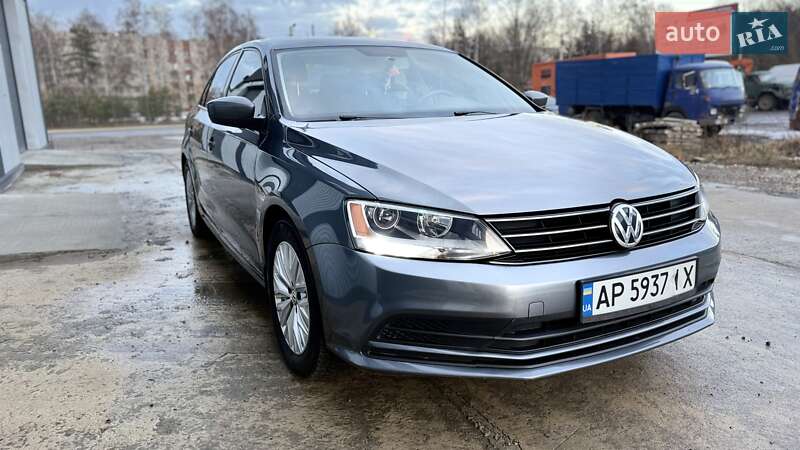 Volkswagen Jetta 2015