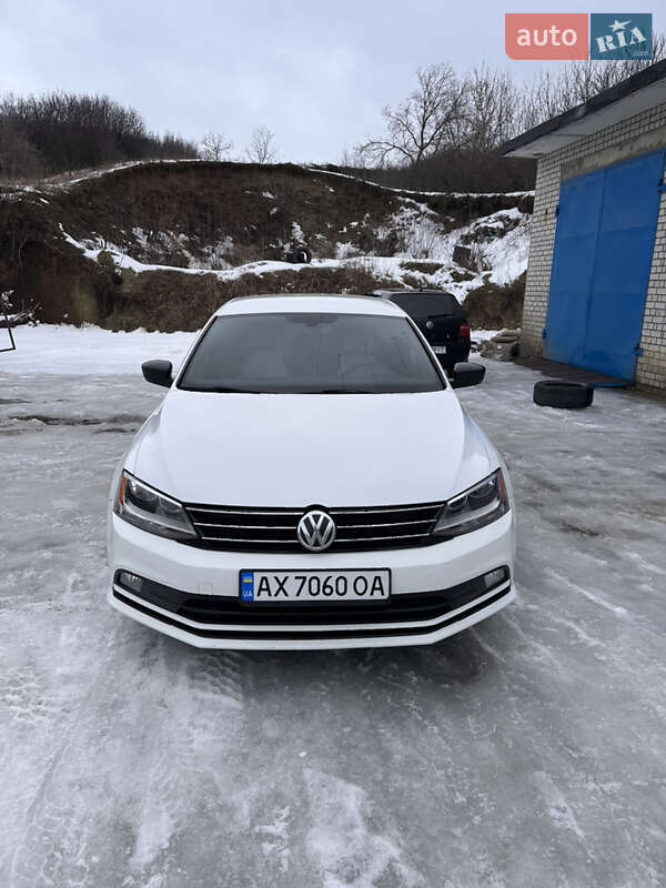 Volkswagen Jetta 2015