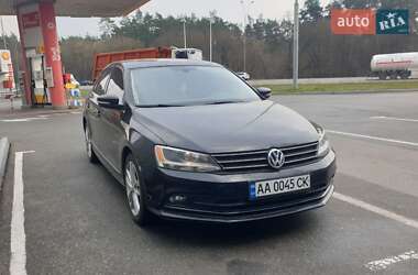 Седан Volkswagen Jetta 2016 в Києві