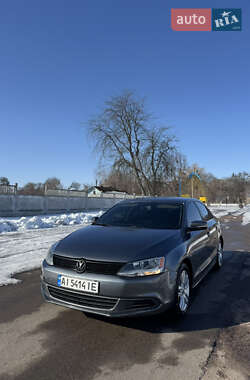 Седан Volkswagen Jetta 2012 в Києві