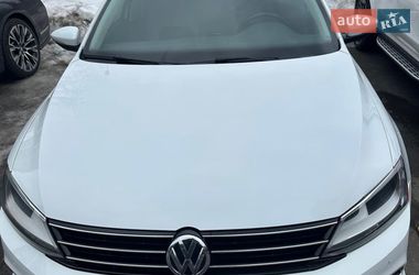 Седан Volkswagen Jetta 2016 в Києві