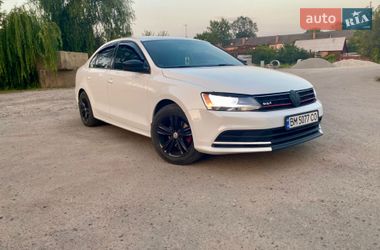 Седан Volkswagen Jetta 2014 в Ромнах