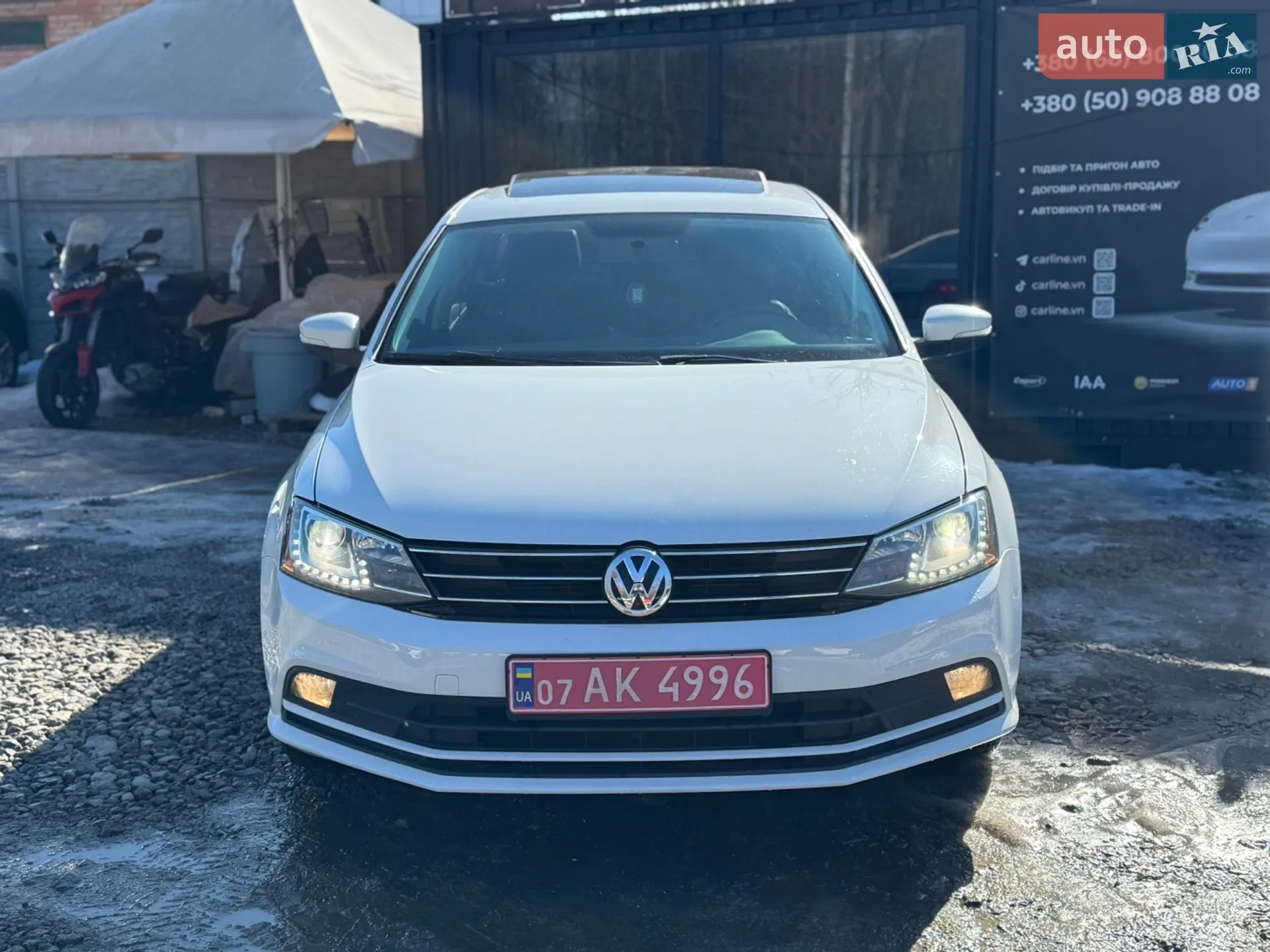 2015 Volkswagen Jetta - фото 1