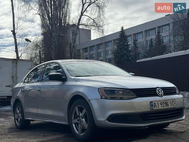 Volkswagen Jetta 2014