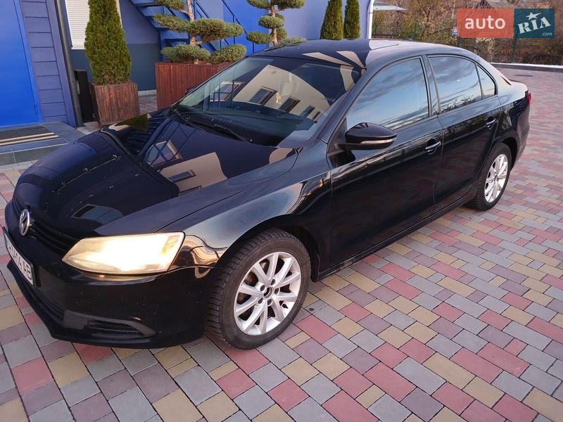 Volkswagen Jetta 2011