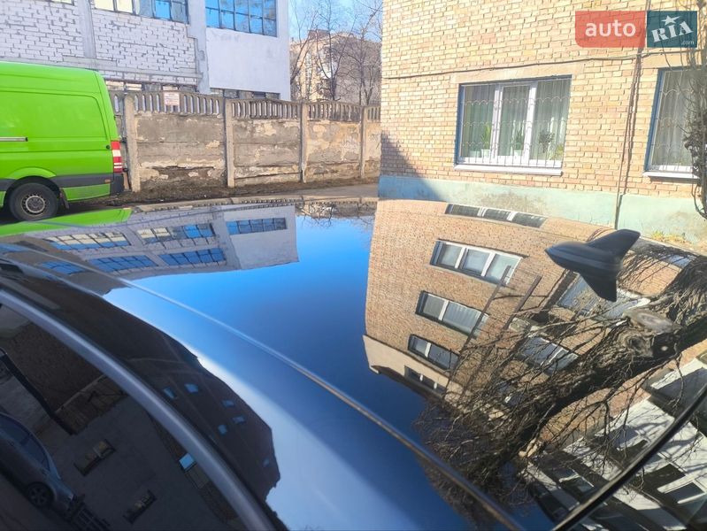 Седан Volkswagen Jetta 2015 в Киеве