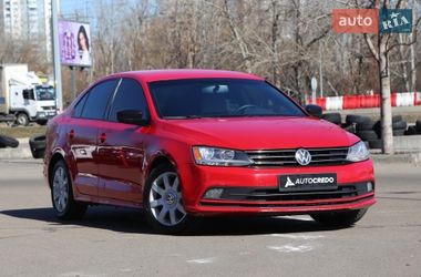 Седан Volkswagen Jetta 2016 в Києві