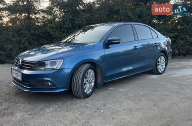 Седан Volkswagen Jetta 2014 в Жовкві