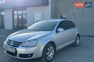 Седан Volkswagen Jetta 2008 в Попельне