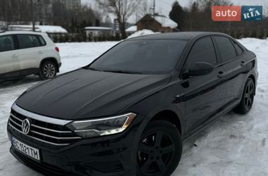 Седан Volkswagen Jetta 2018 в Львові
