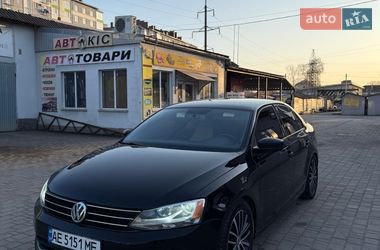 Седан Volkswagen Jetta 2015 в Івано-Франківську