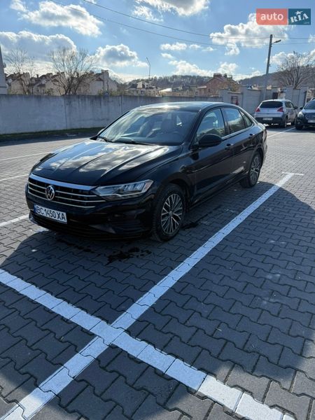 Volkswagen Jetta 2019