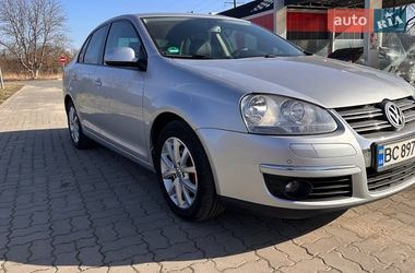 Седан Volkswagen Jetta 2009 в Стрые