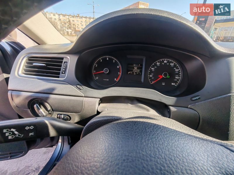 Седан Volkswagen Jetta 2014 в Харькове