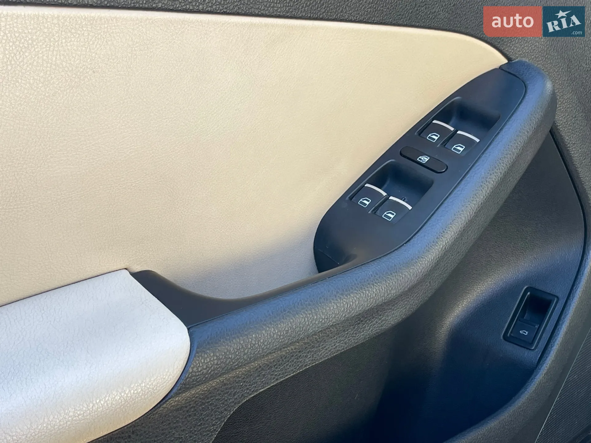 2013 Volkswagen Jetta - мініатюра 23