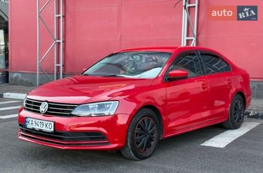 Седан Volkswagen Jetta 2015 в Киеве